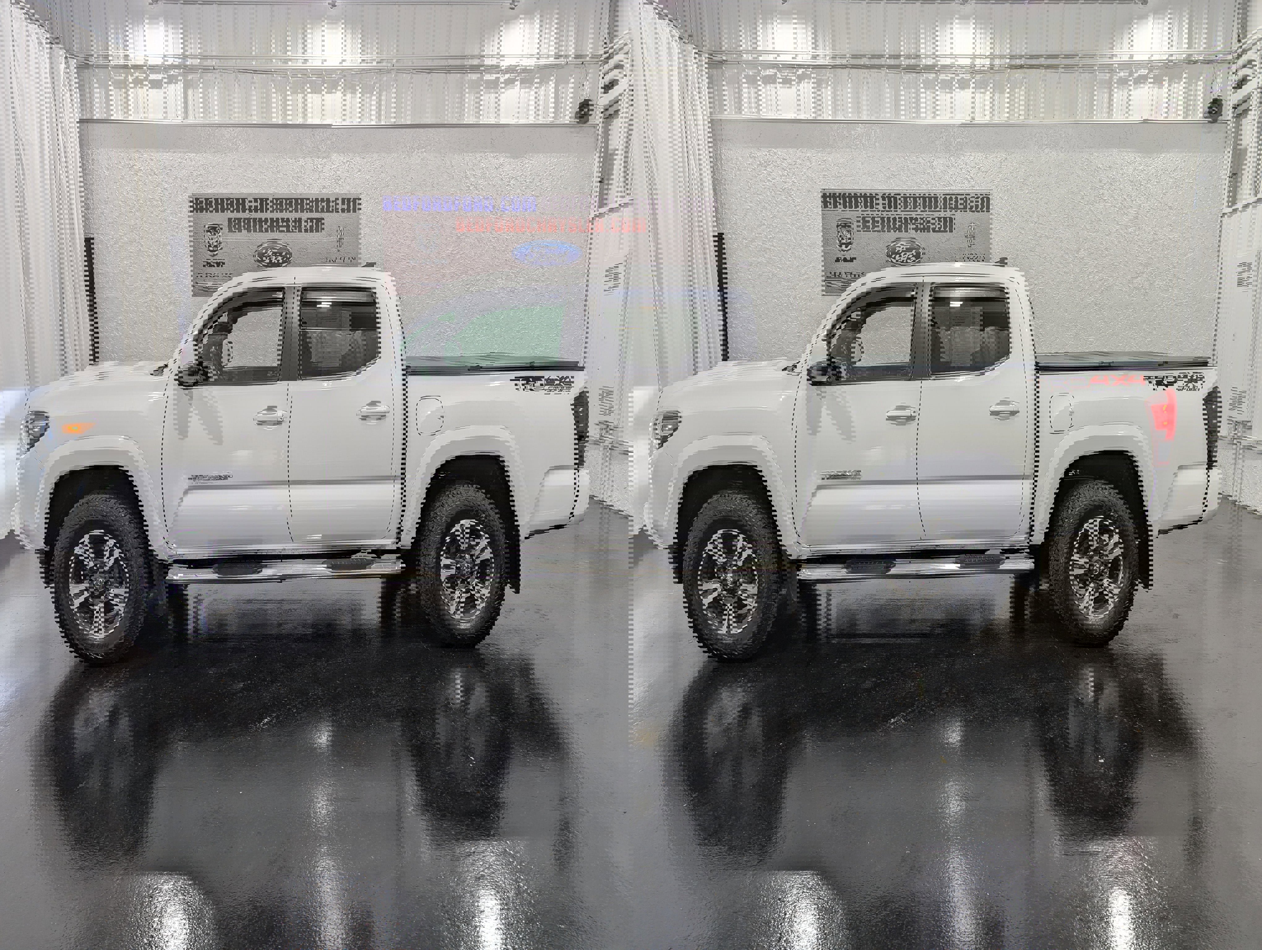 Used 2018 Toyota Tacoma SR image 2