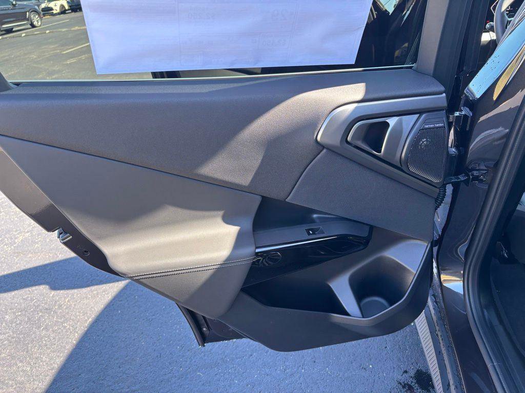 New 2026 BMW X3 xDrive30 w/ Premium Package image 15