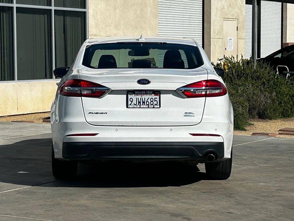 Used 2020 Ford Fusion SEL FWD image 7