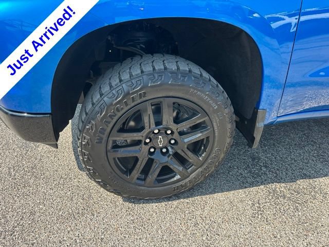 Used 2023 Chevrolet Silverado 1500 LT Trail Boss w/ LPO, Dark Essentials Package AWD/4WD image 10