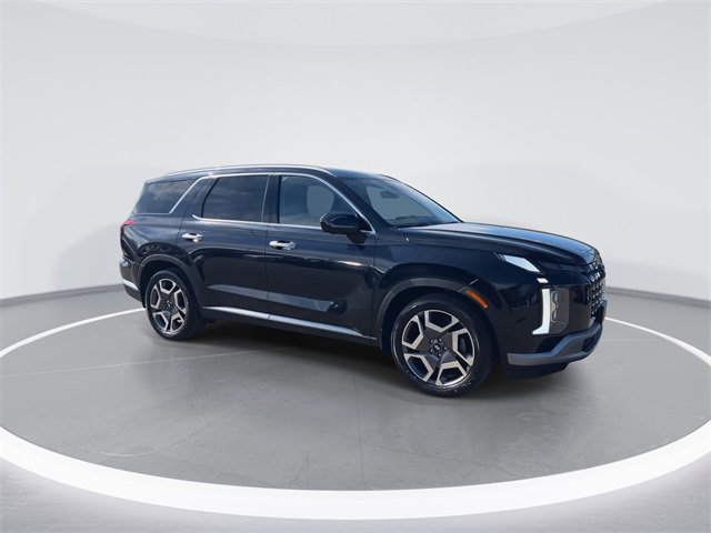 Used 2023 Hyundai Palisade Limited image 2