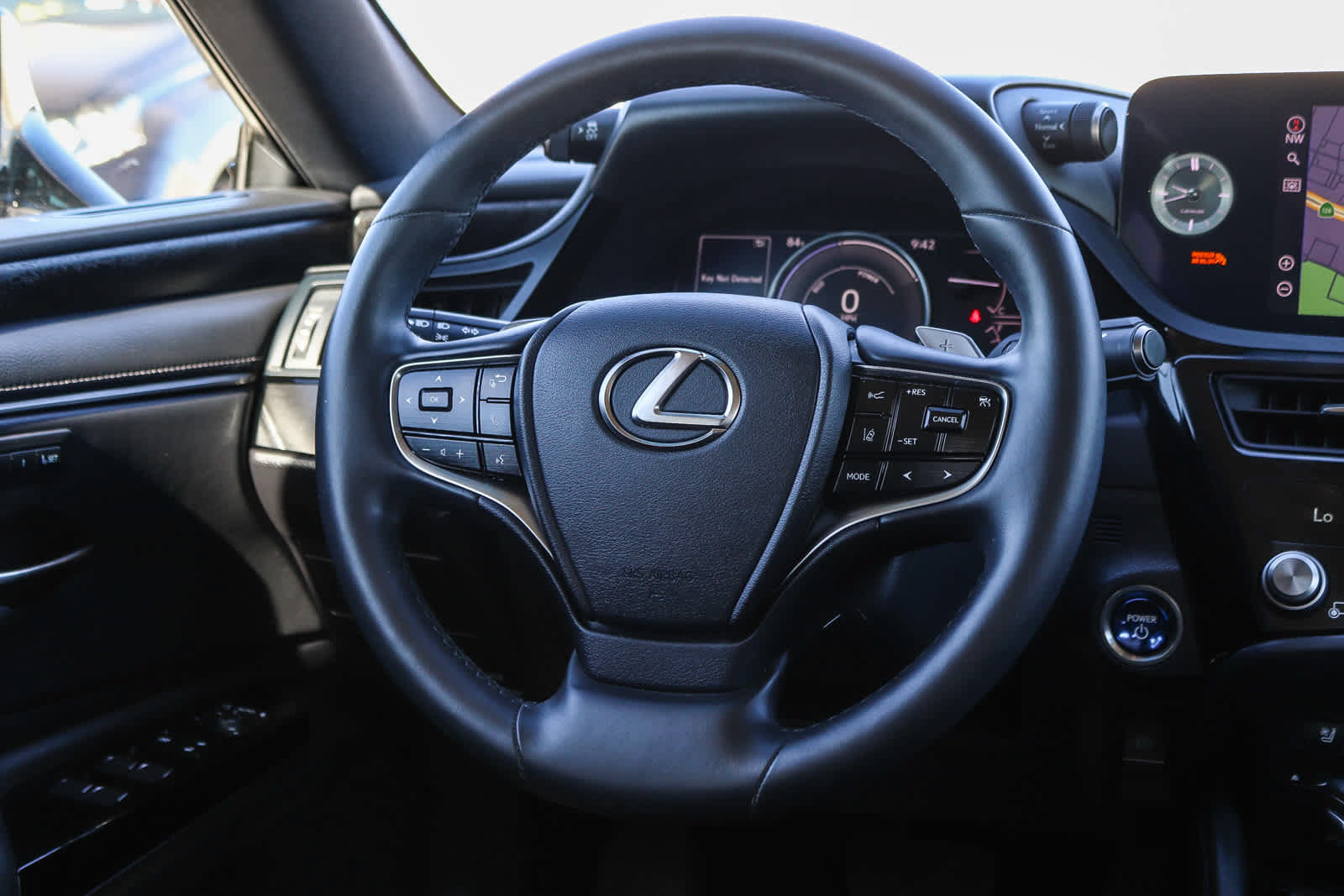 Used 2022 Lexus ES 300h w/ Premium Package FWD image 18