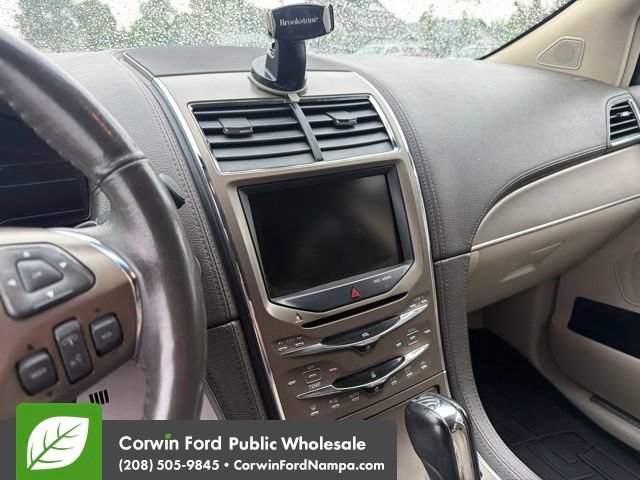Used 2013 Lincoln MKX AWD image 20
