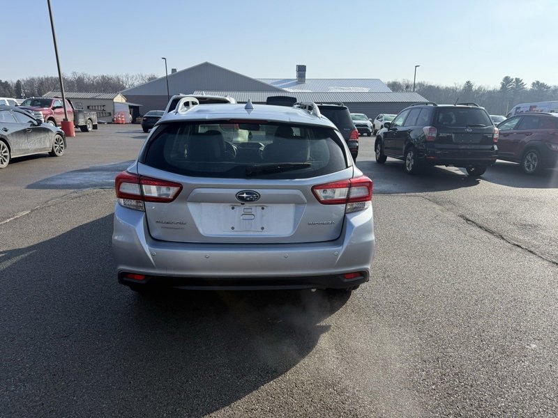 Used 2019 Subaru Impreza 2.0i Limited w/ Popular Package #2 image 7