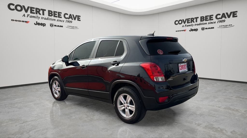Used 2020 Chevrolet Trax LS w/ Tint and Cruise Package image 6