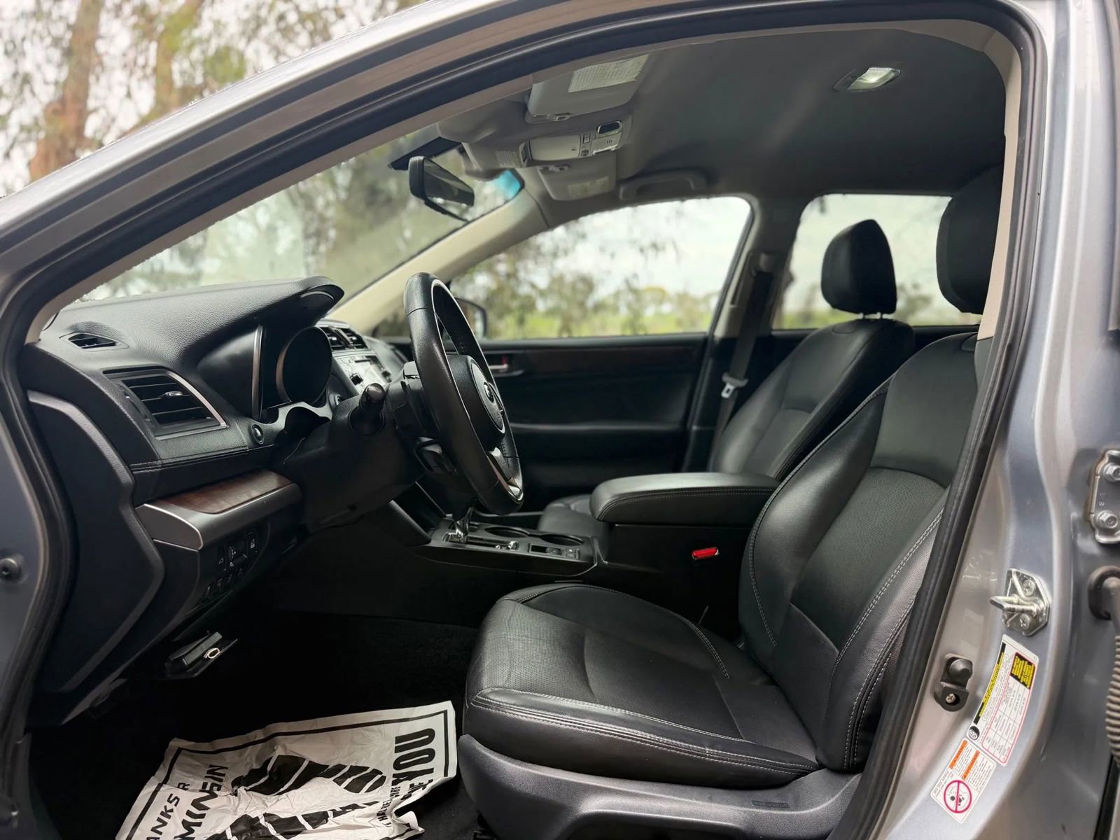 Used 2019 Subaru Outback 2.5i Limited w/ Popular Package #2 AWD/4WD image 11