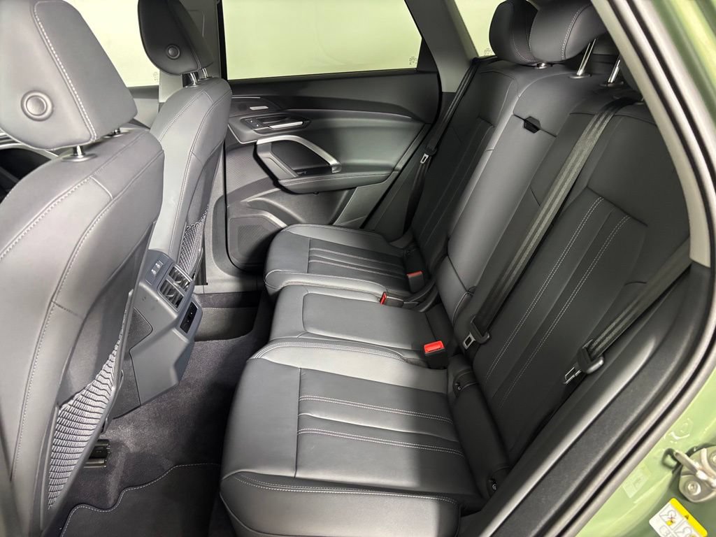 New 2026 Audi Q5 Premium Plus AWD/4WD image 10