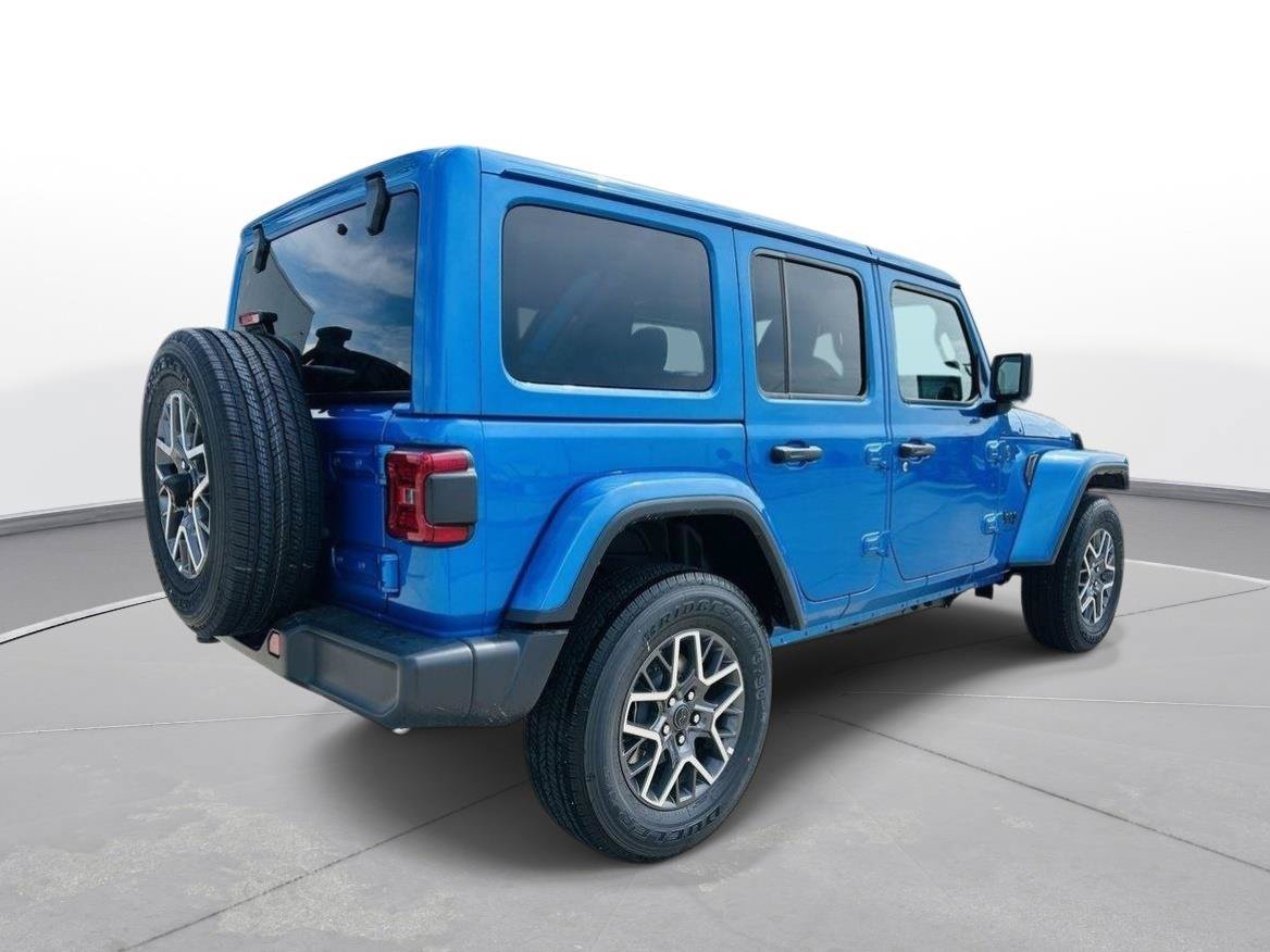 New 2025 Jeep Wrangler Unlimited Sahara w/ Technology Group AWD/4WD image 37
