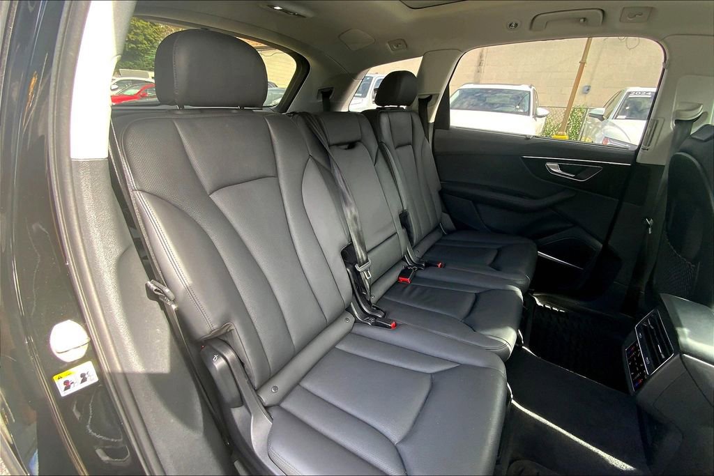 Used 2023 Audi Q7 3.0T Prestige image 20