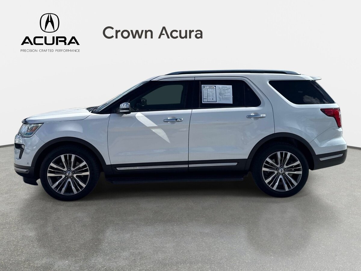 Used 2019 Ford Explorer Platinum AWD/4WD image 2