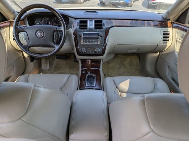 Used 2011 Cadillac DTS Luxury image 14