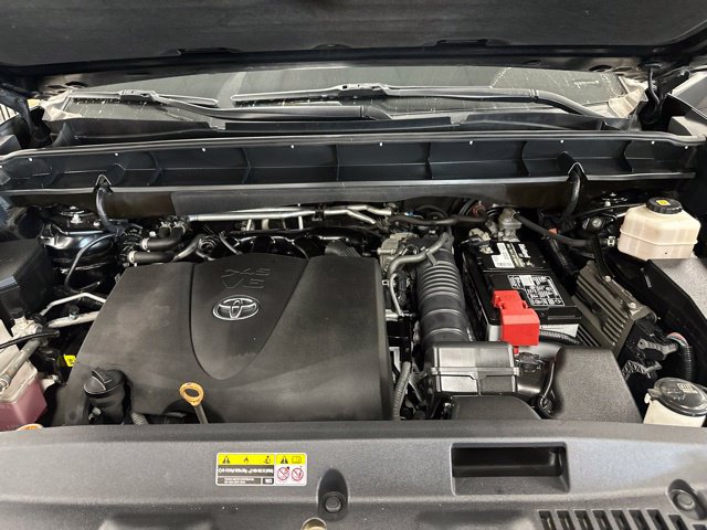 Used 2020 Toyota Highlander Limited AWD/4WD image 24