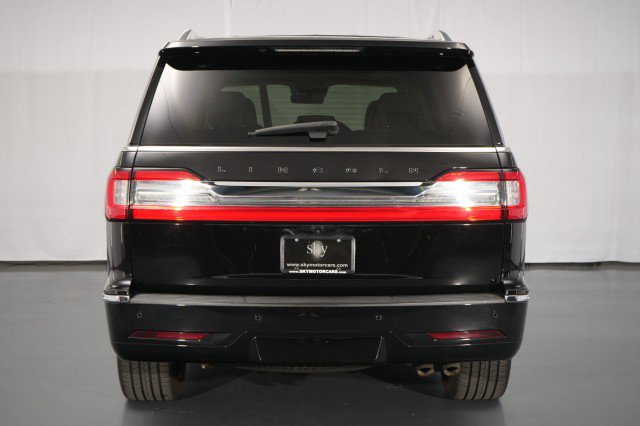 Used 2019 Lincoln Navigator Black Label AWD/4WD image 13