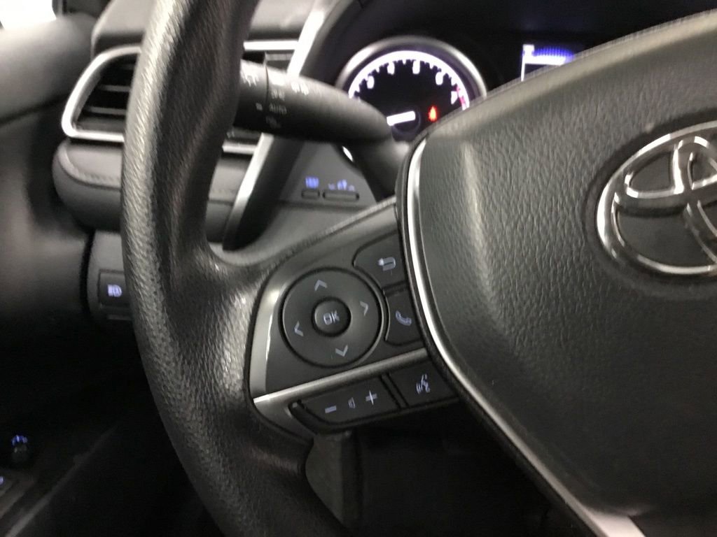 Used 2024 Toyota Camry LE image 33