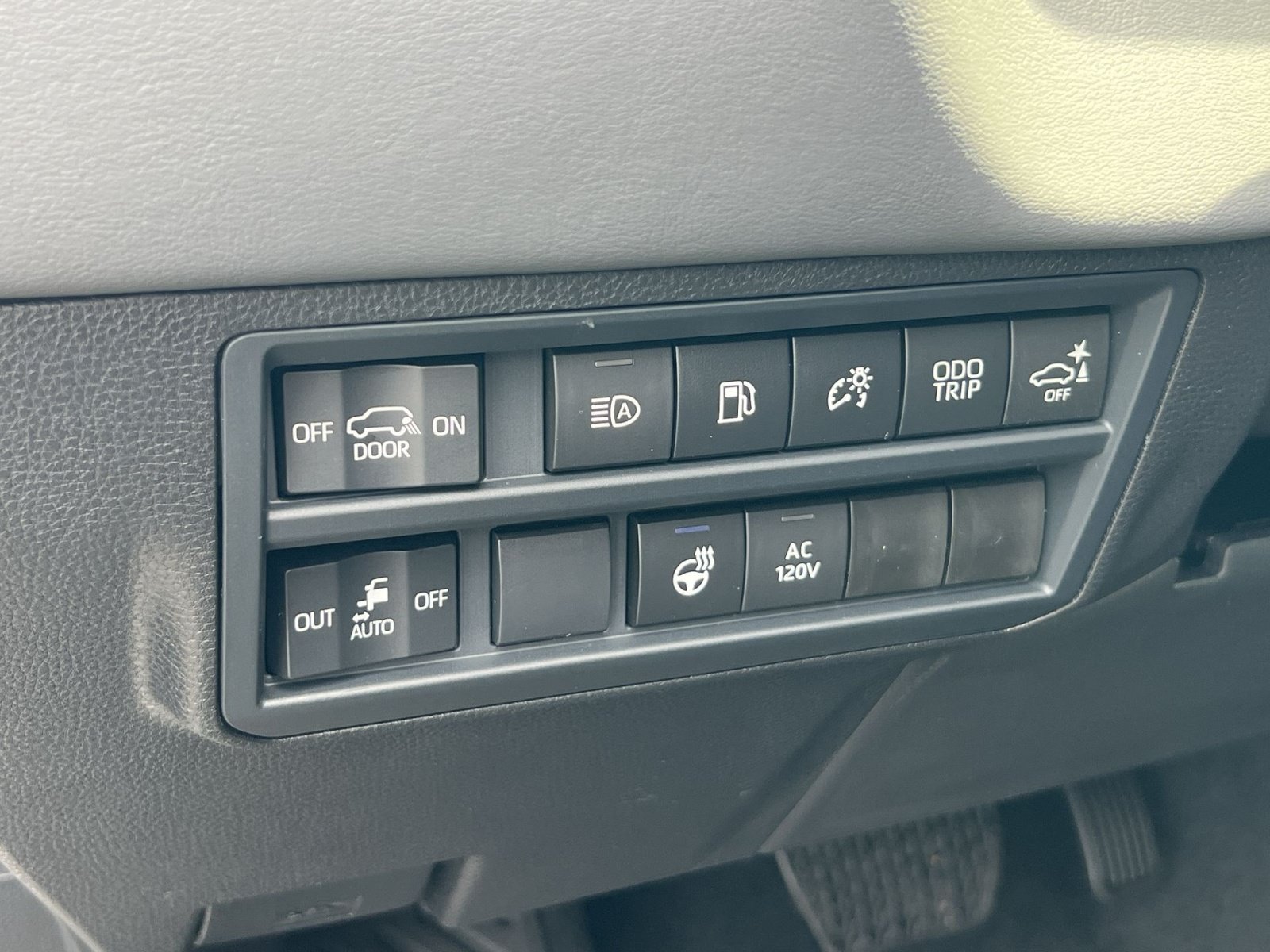 New 2026 Toyota Sequoia Capstone AWD/4WD image 23