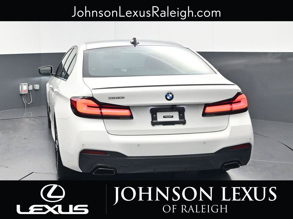 Used 2021 BMW 530i w/ M Sport Package RWD image 8