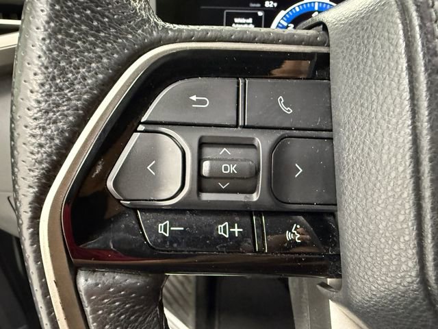 Used 2023 Toyota Tundra Limited w/ Power Package RWD image 12