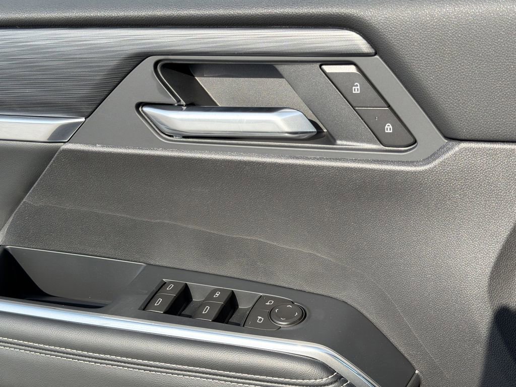 New 2026 GMC Acadia Elevation w/ Black Edition FWD image 14