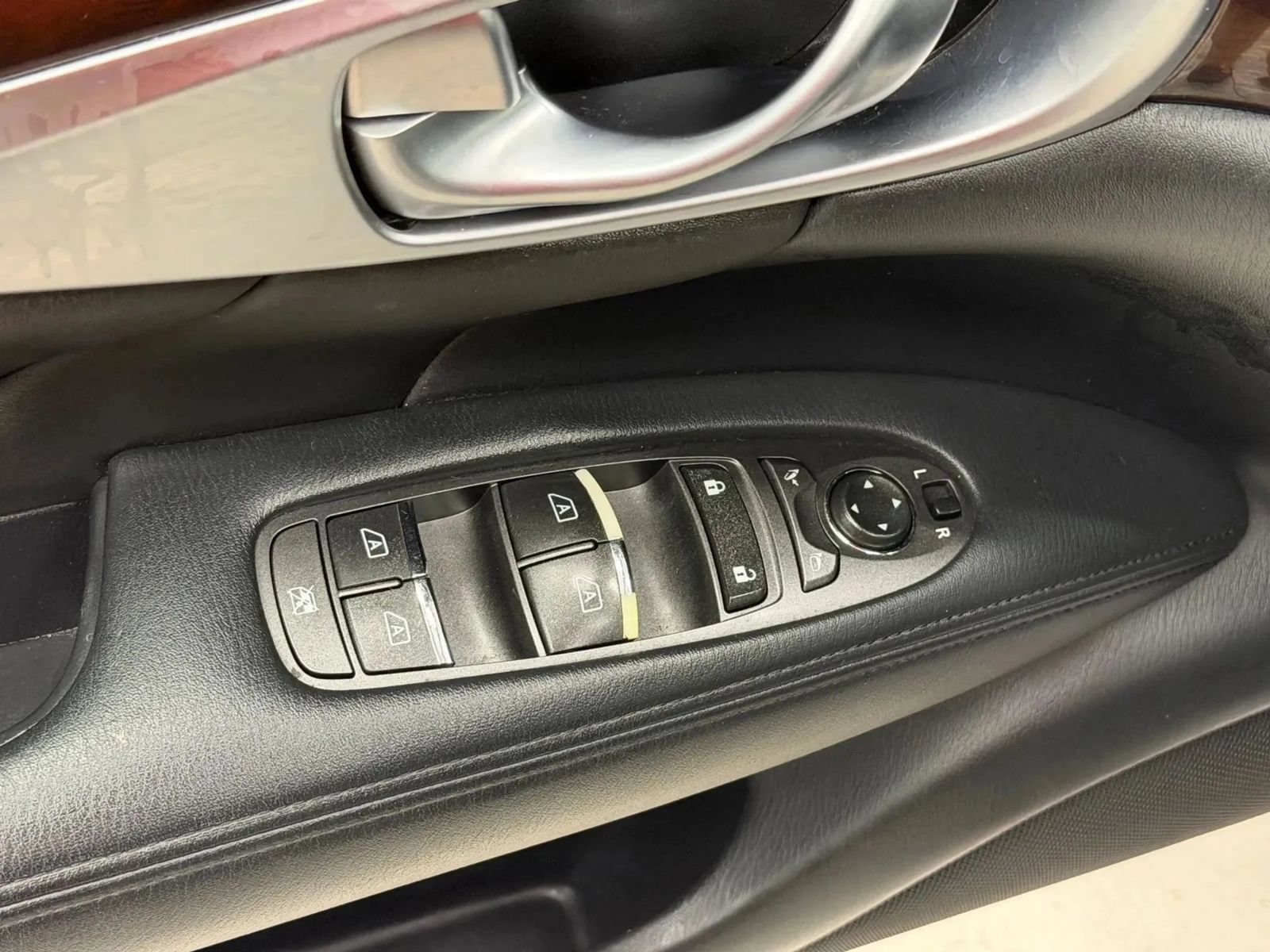 Used 2013 INFINITI M37 x w/ Premium Pkg AWD/4WD image 23