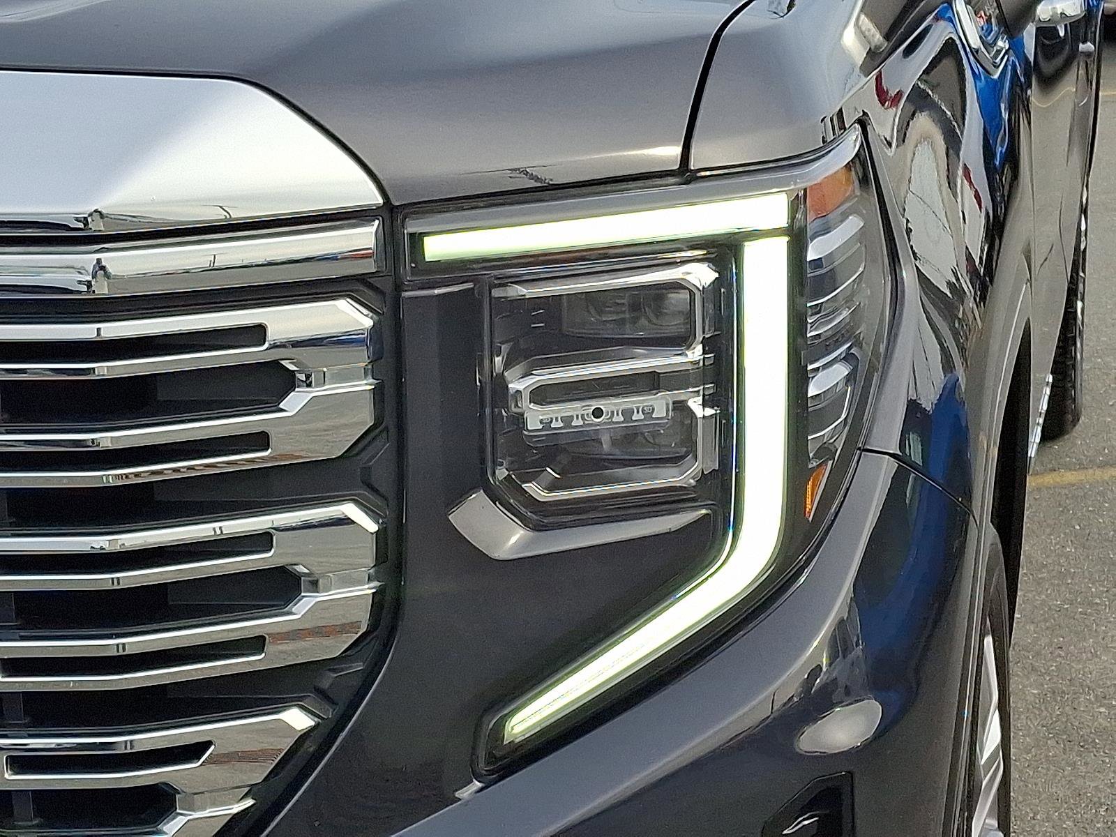 Used 2023 GMC Sierra 1500 Denali w/ Denali Reserve Package image 8