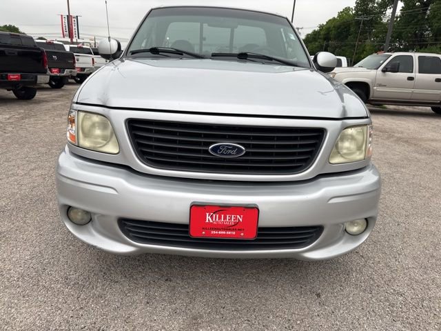 Used 2002 Ford F150 Lightning RWD image 9