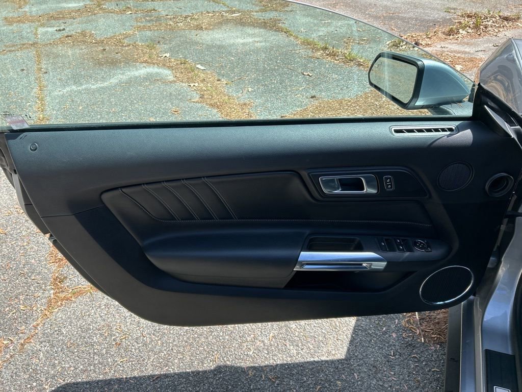 Used 2023 Ford Mustang Premium image 12