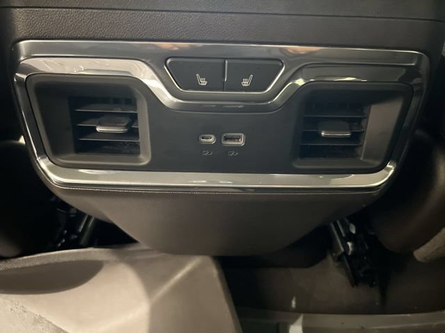 Used 2023 GMC Sierra 1500 Denali w/ Denali Reserve Package AWD/4WD image 21