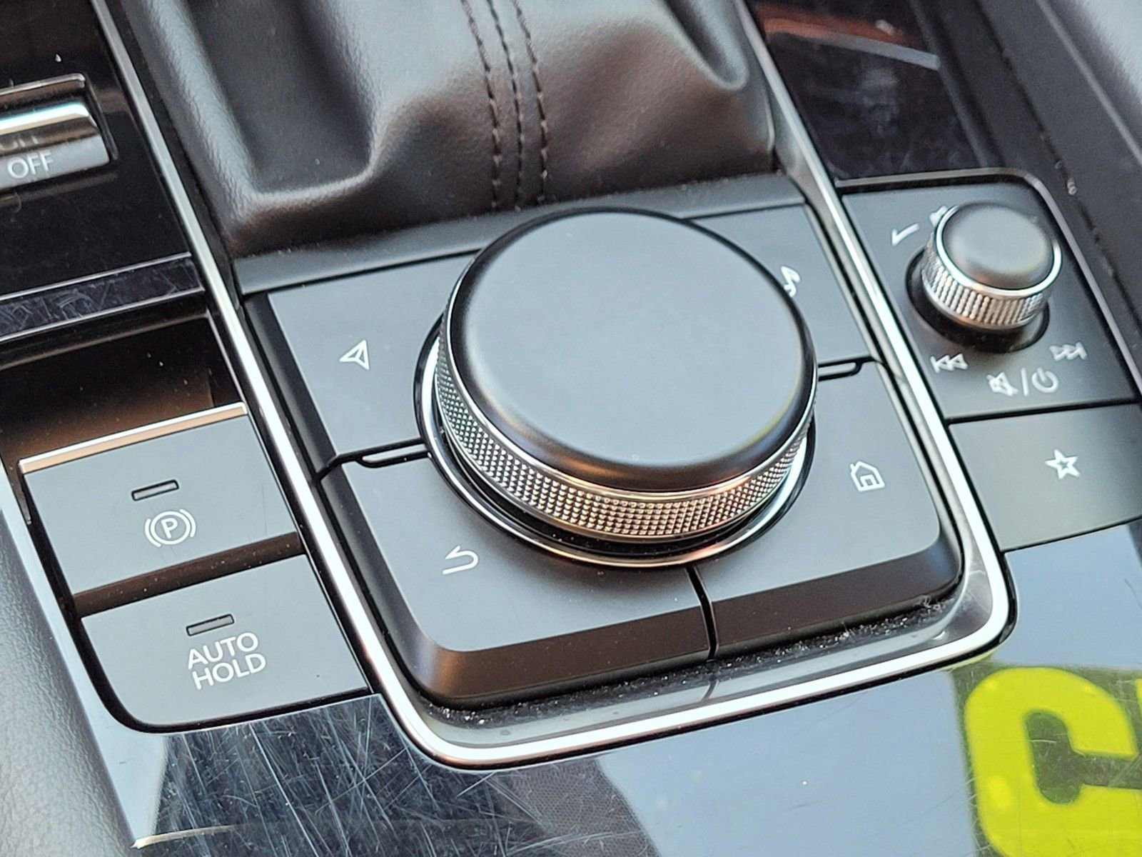 Used 2025 MAZDA MAZDA3 s image 23