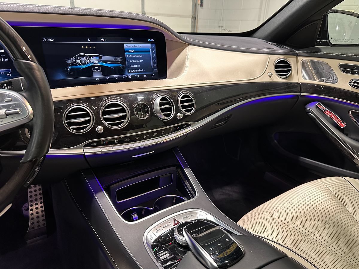 Used 2020 Mercedes-Benz S 560 4MATIC Sedan image 33