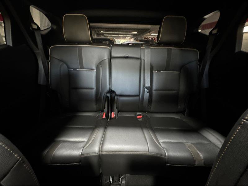 Used 2019 Chevrolet Blazer Premier w/ Sun and Wheels Package AWD/4WD image 15