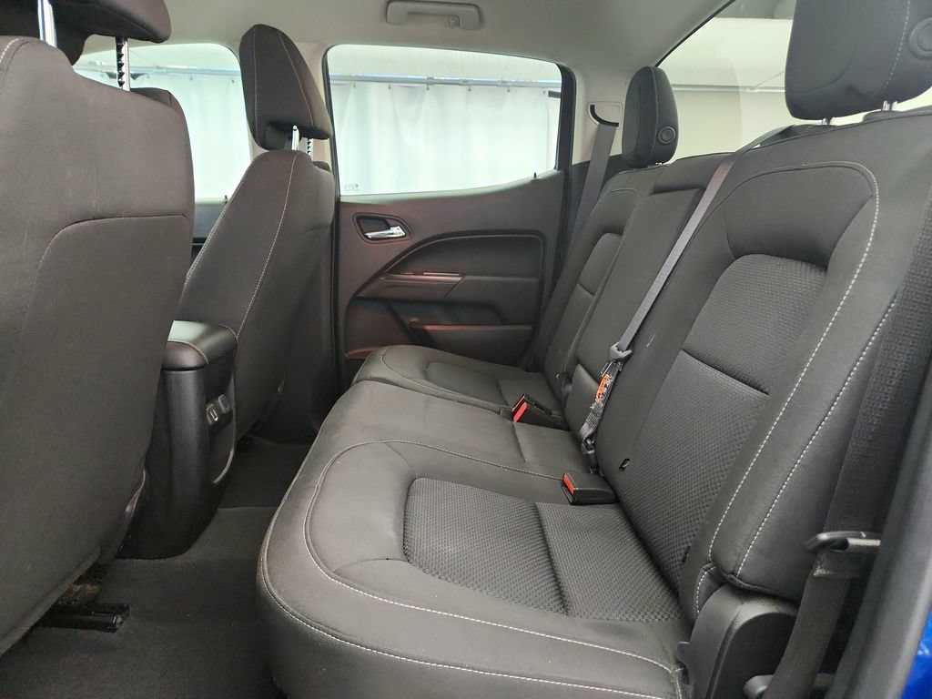 Used 2021 Chevrolet Colorado LT AWD/4WD image 19