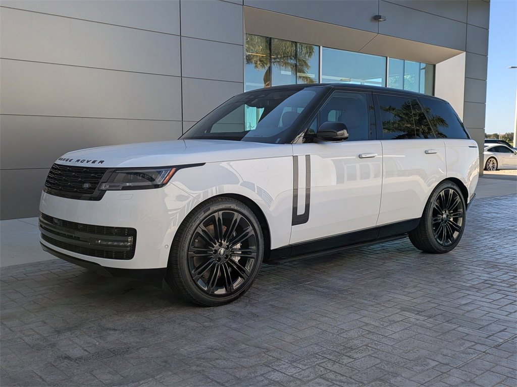 New 2025 Land Rover Range Rover SE