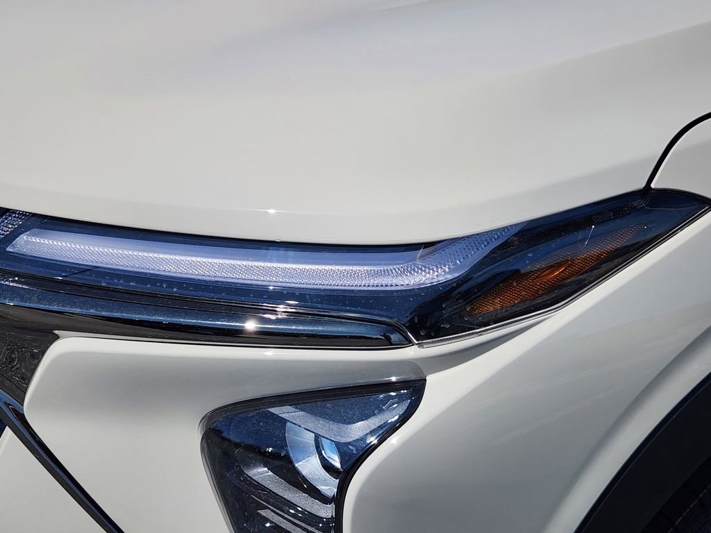 New 2026 Chevrolet Trax RS w/ Driver Confidence Package FWD image 5