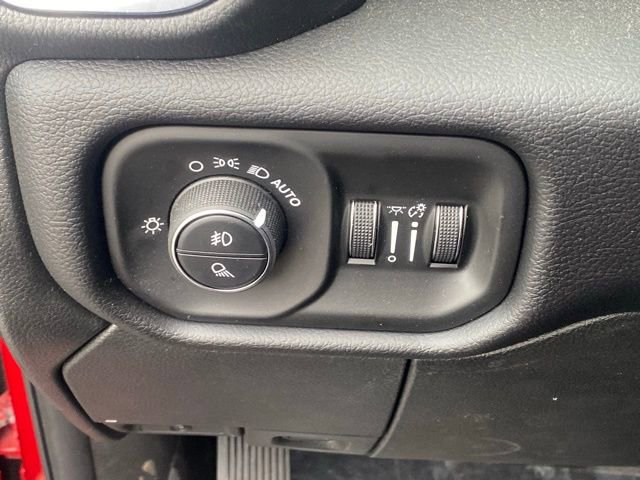 New 2026 RAM 2500 Laramie AWD/4WD image 27