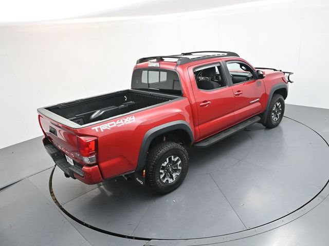 Used 2017 Toyota Tacoma TRD Off-Road AWD/4WD image 44