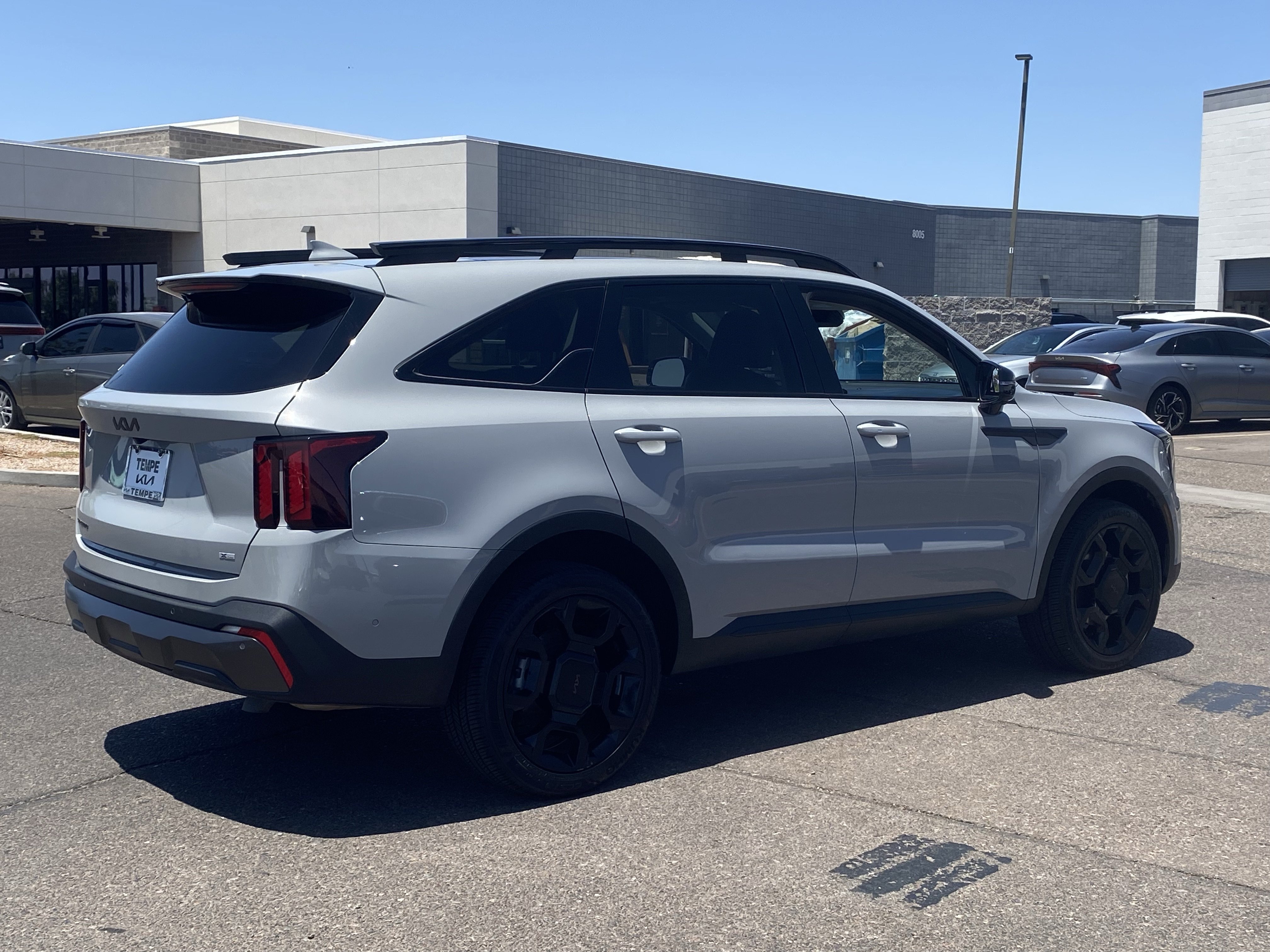 Certified 2025 Kia Sorento SX AWD/4WD image 5