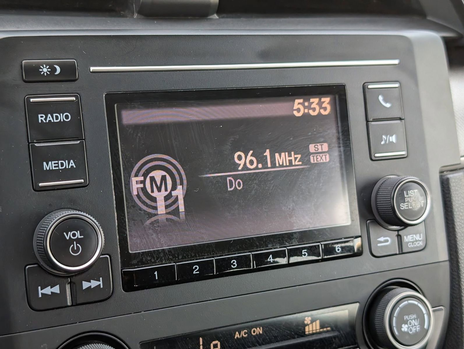 Used 2019 Honda Civic LX image 18