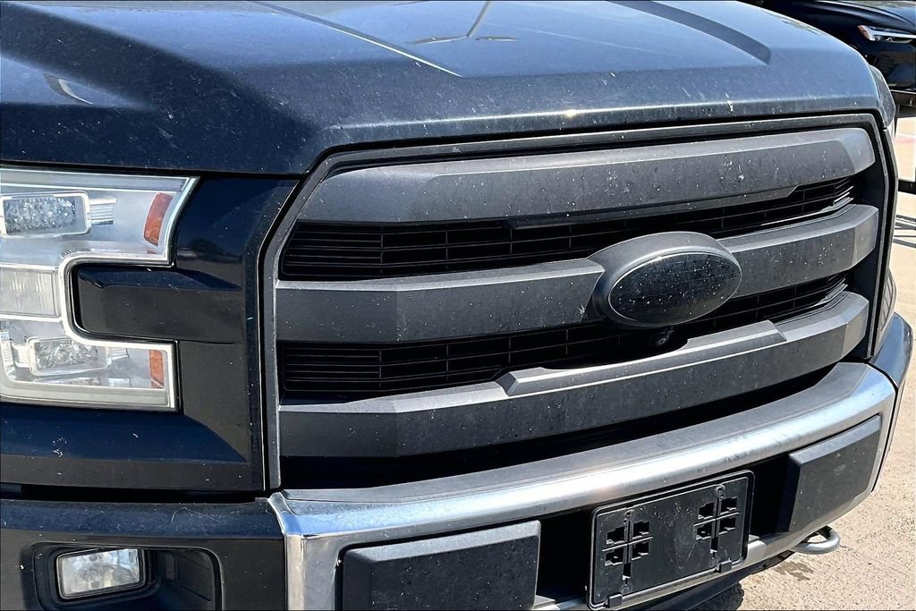 Used 2015 Ford F150 Platinum w/ Equipment Group 701A Luxury AWD/4WD image 36