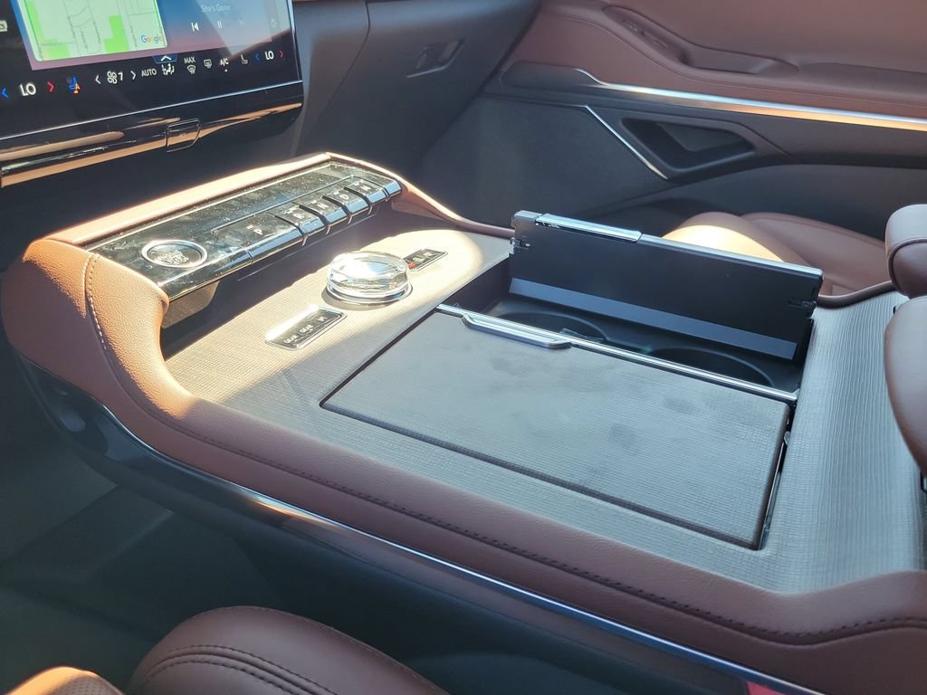 New 2026 Lincoln Navigator L Reserve AWD/4WD image 29