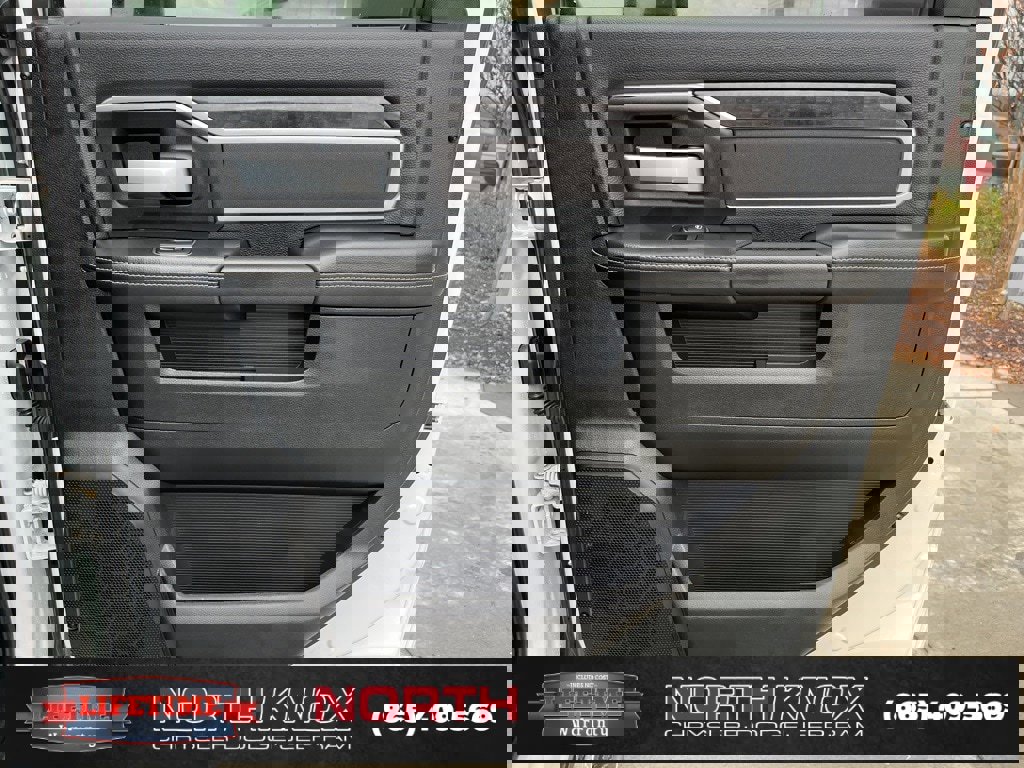 Used 2024 RAM 3500 Big Horn image 24