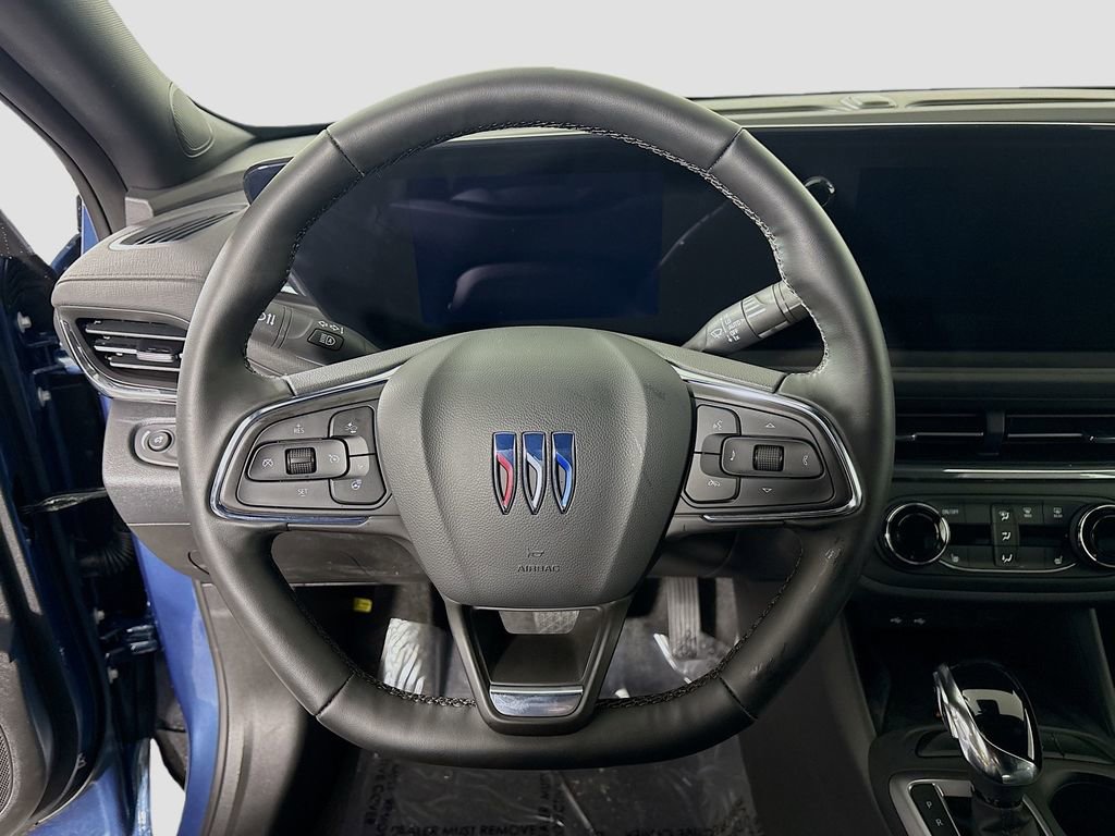 Used 2025 Buick Envista Preferred w/ Convenience I Package image 12