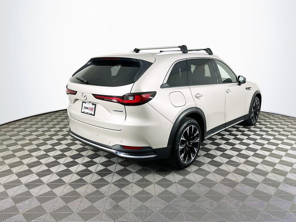Certified 2024 MAZDA CX-90 Plug-In Hybrid w/ Premium Pkg image 10