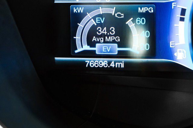 Used 2020 Ford Fusion SE image 19