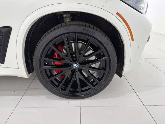 Used 2021 BMW X5 M50i w/ Executive Package image 46