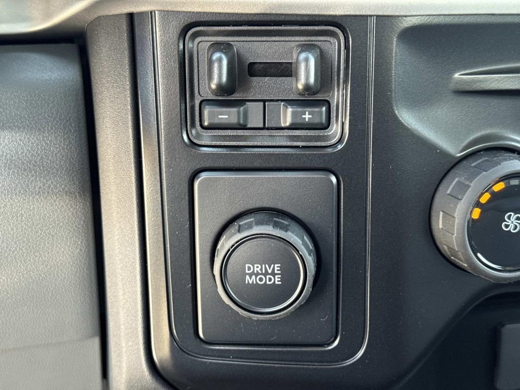 New 2026 Ford F550 2WD SuperCab Super Duty image 28