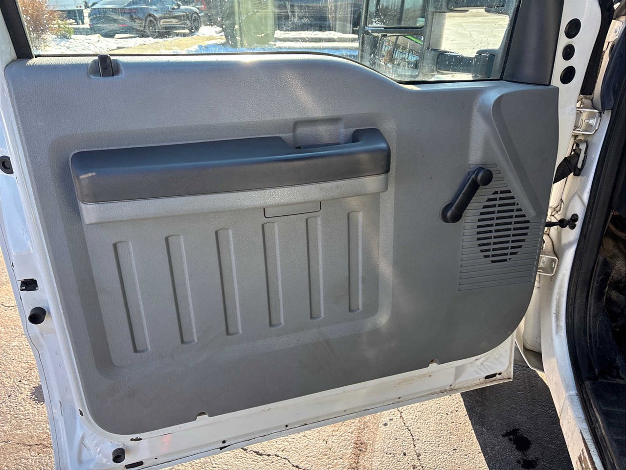 Used 2011 Ford F450 XL w/ High Capacity Trailer Tow Pkg image 12