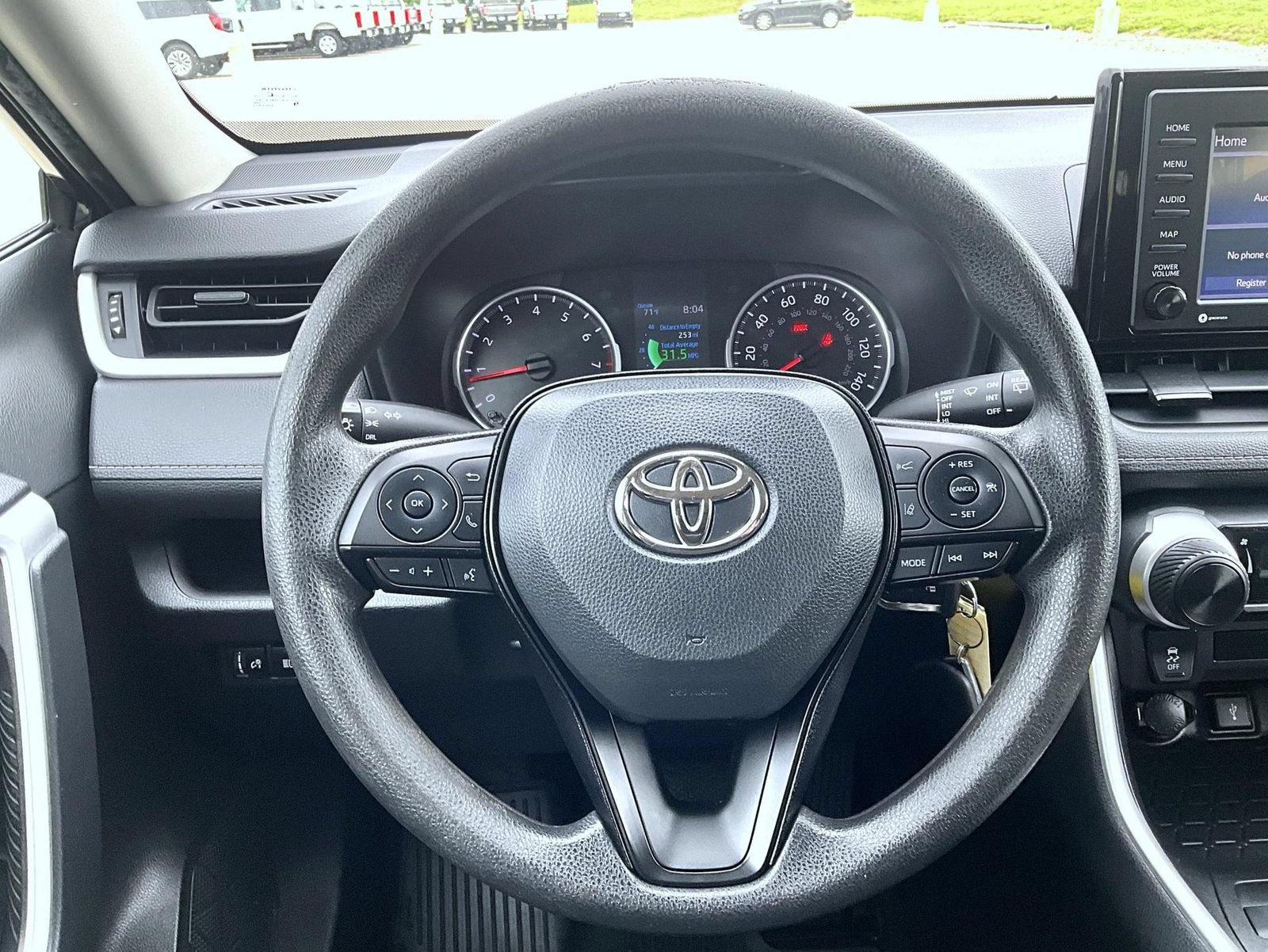Used 2022 Toyota RAV4 LE AWD/4WD image 11