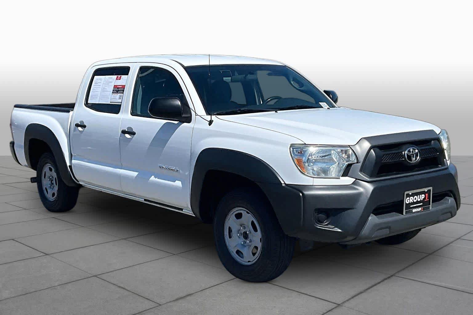 Used 2014 Toyota Tacoma 2WD Double Cab w/ Convenience Package image 2