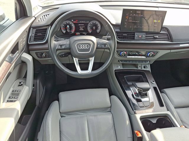 Used 2024 Audi Q5 2.0T Premium Plus image 12