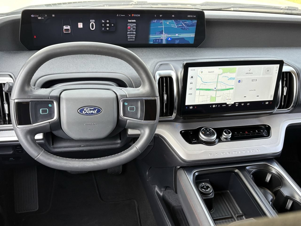 Used 2025 Ford Expedition Max Active RWD image 13